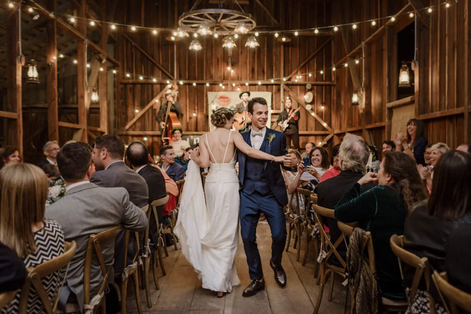 photojournalistic wedding photography